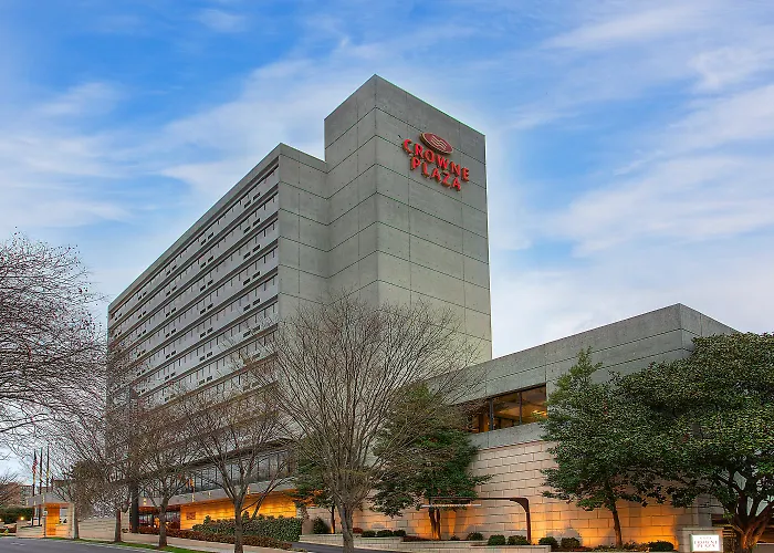 Crowne Plaza Knoxville Downtown University By Ihg