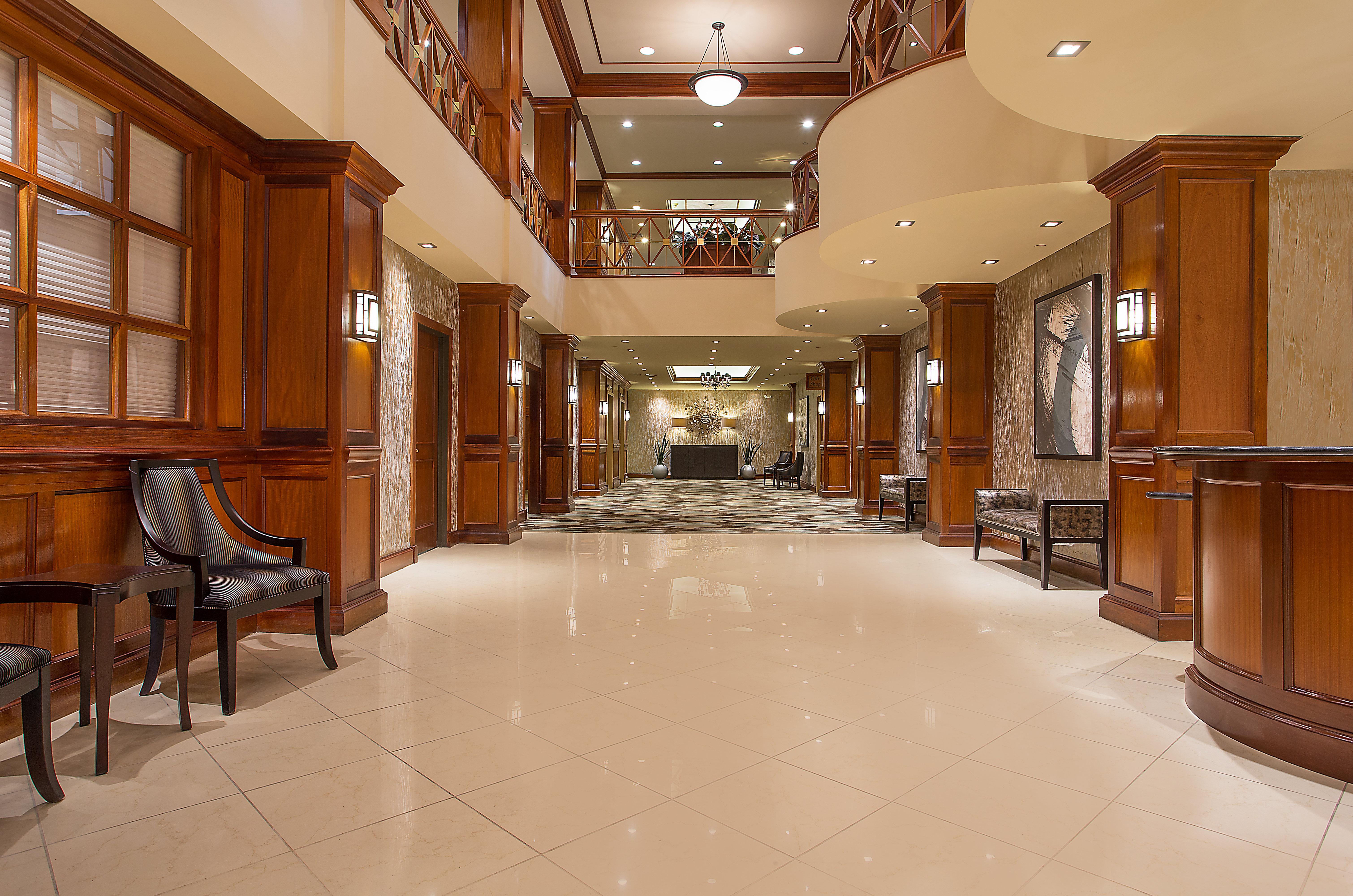 Hotel Crowne Plaza Downtown By Ihg