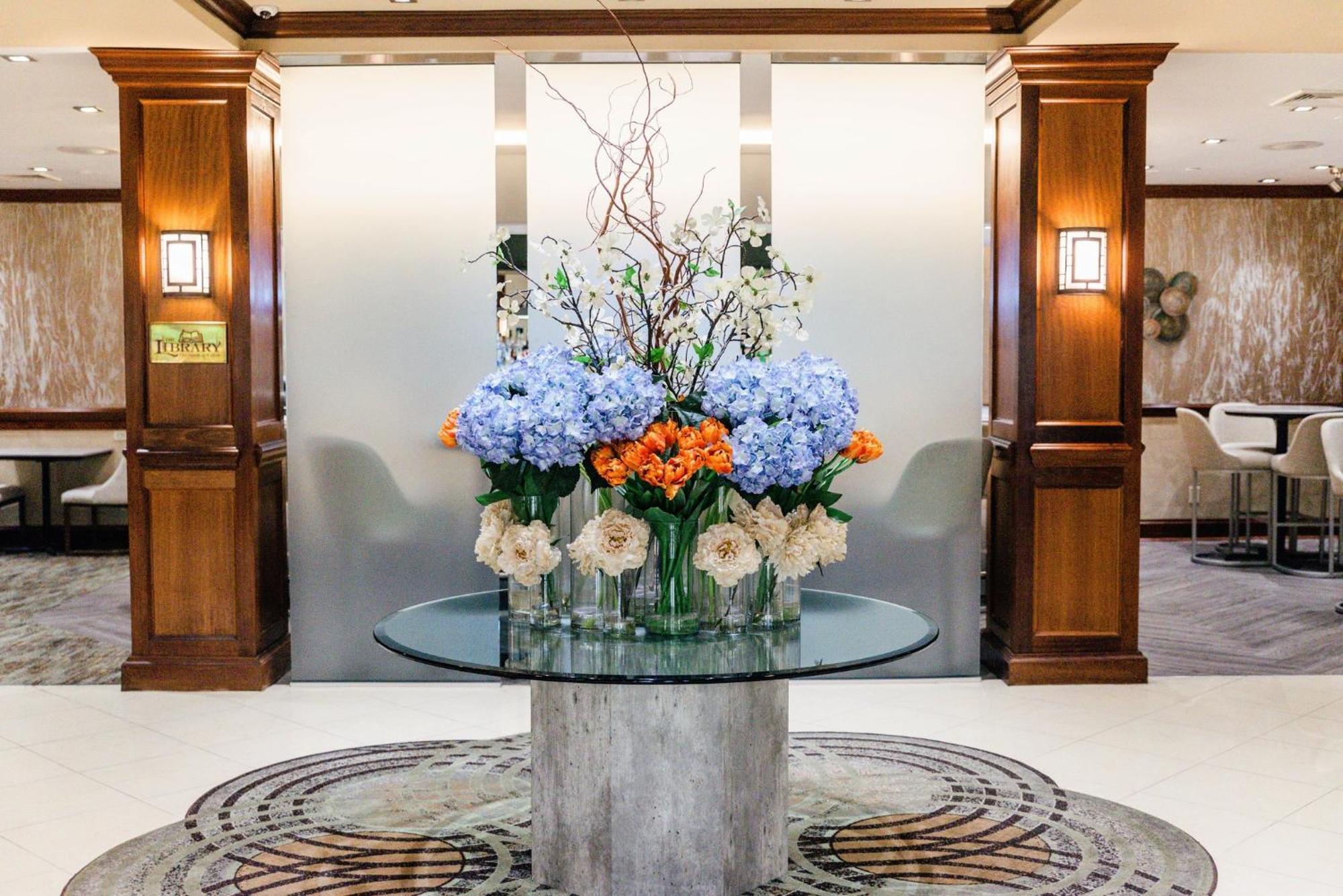 Crowne Plaza Downtown By Ihg Hotel